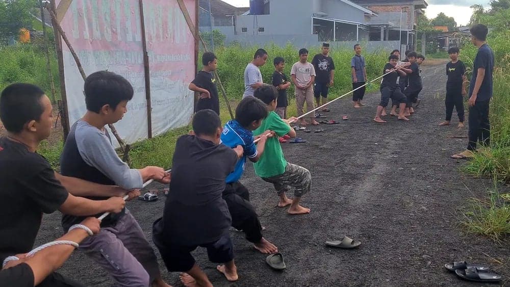Class Meeting MTQ AQJ Putra: Bangun Semangat dan Kebersamaan Santri